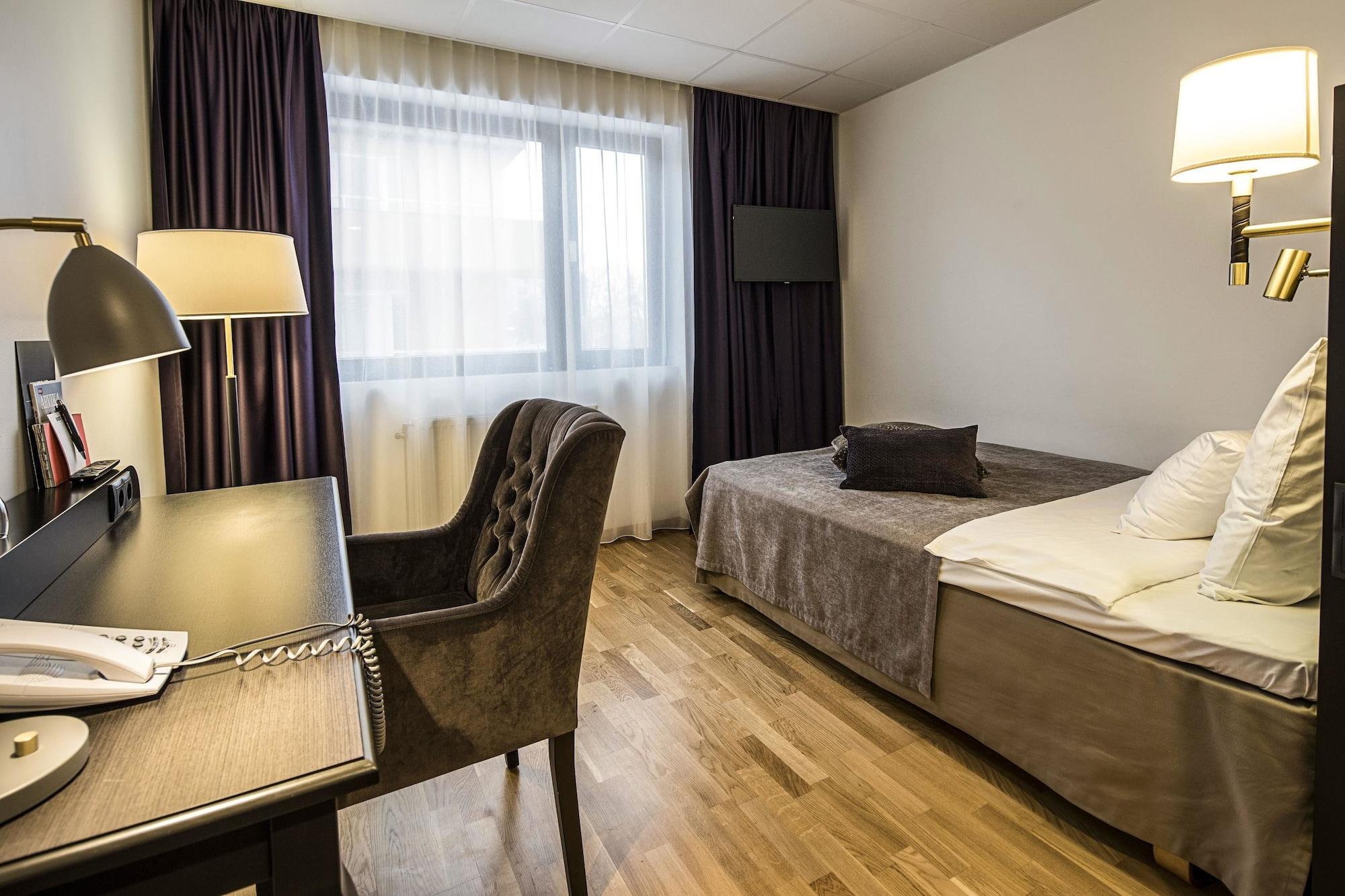 Home Hotel Bristol Arvika Luaran gambar