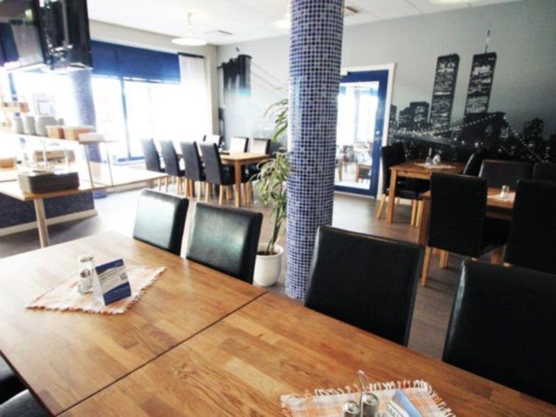 Home Hotel Bristol Arvika Luaran gambar
